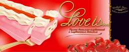 Мороженое рулет "Love is..." ванильно-клубничное с клубничным джемом