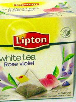 Чай белый байховый ароматизированный Lipton Rose Violet white tea с лепестками роз и фиалок